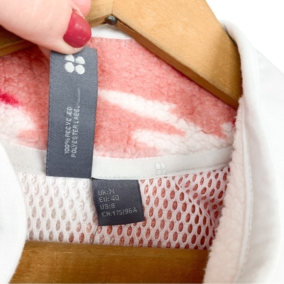 NWT Sweaty Betty Pennine Zip Through Pink Camo Teddy Jacket Sz 8 - Picture 11 of 13